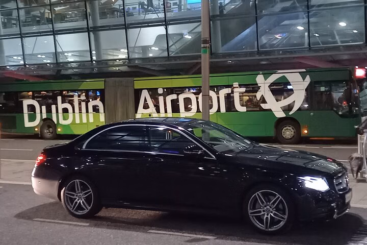 Dublin Airport to Delphi Resort Premium Car Service