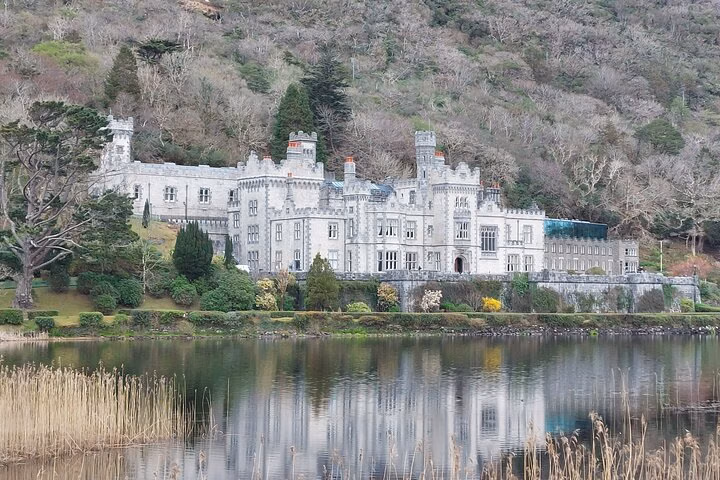 Kylemore Abbey, Connemara and Sky Road Private Tour from Galway