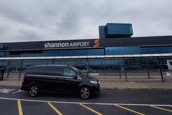 Dingle to Shannon Airport Premium Car Service