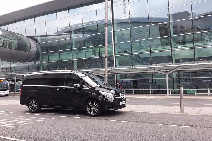 Dublin Airport to Donegal Town Premium Car Service