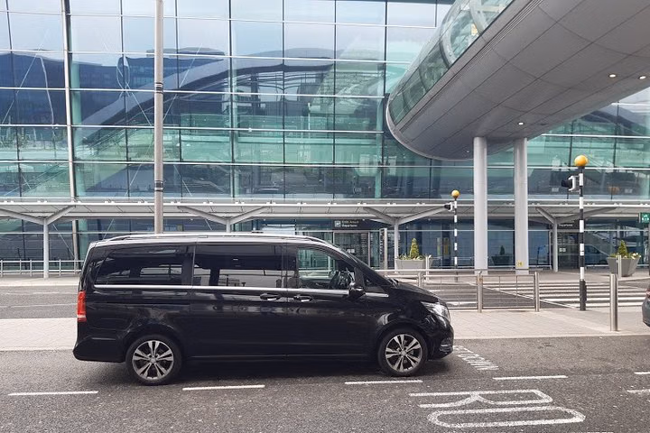 Dublin Airport to Ballynahinch Castle Premium Car Service