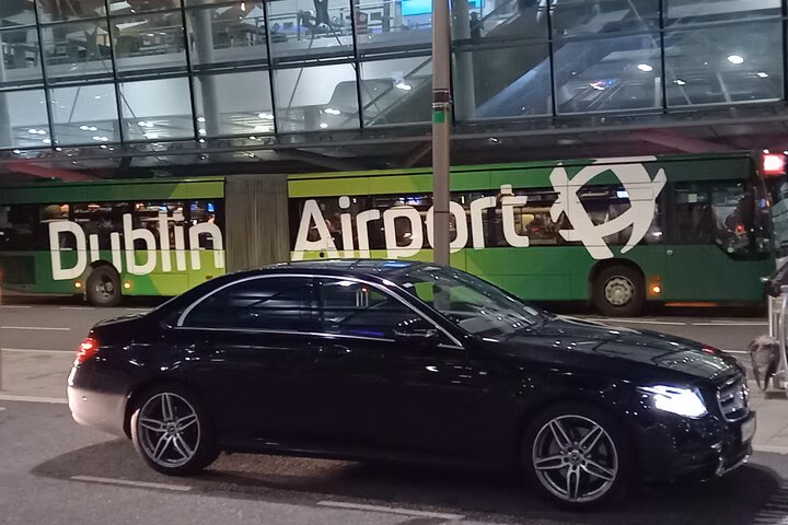 Killarney to Dublin Airport Premium Car Service