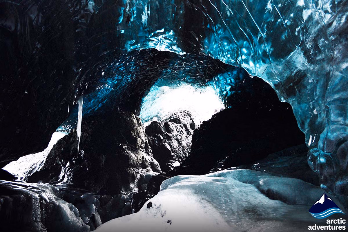 2 Day - South Coast, Ice Cave, Skaftafell & Jokulsarlon Ice Lagoon