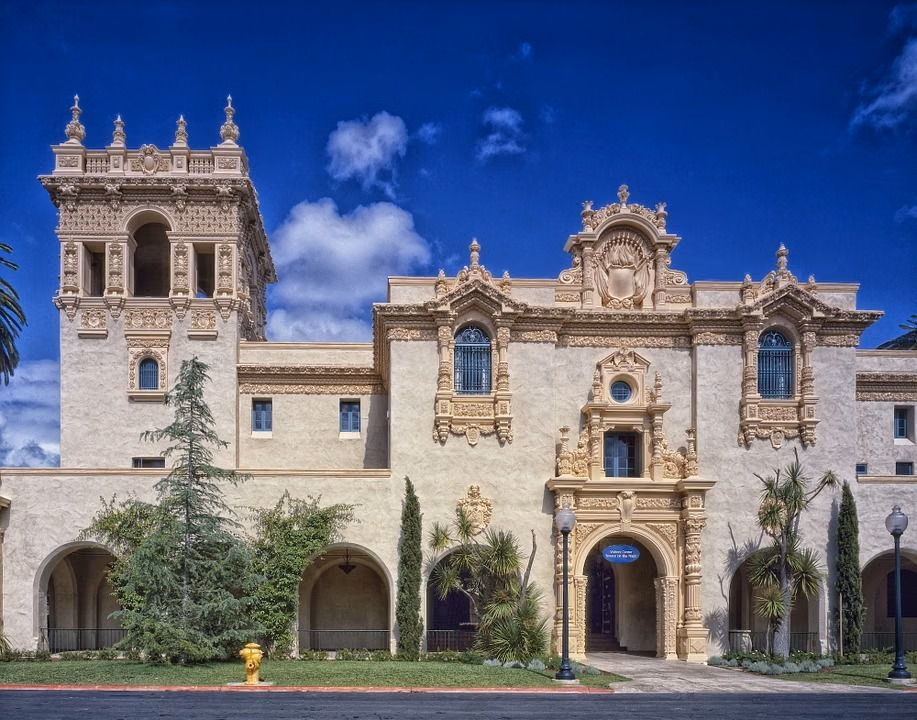 Balboa Park: Exploring Arts, Culture, and Nature of San Diego's Urban Oasis with In-App Audio Guide