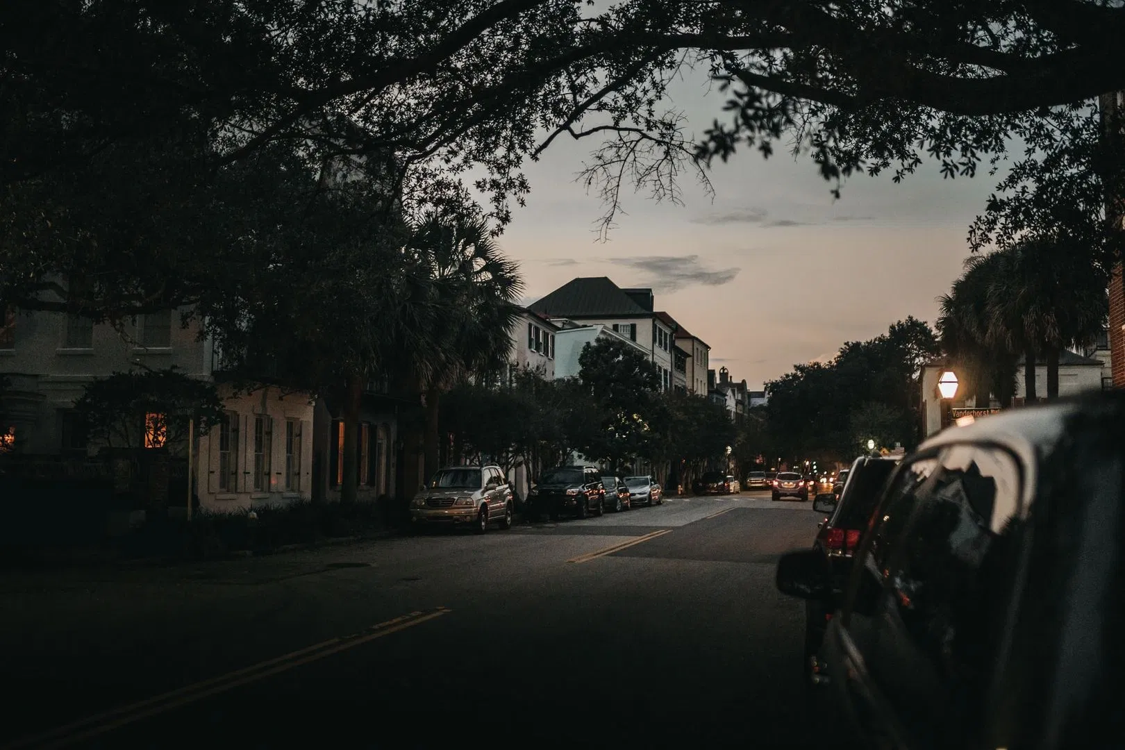 Charleston Horror Walking Audio Tour: Meet Ghosts of the Holy City