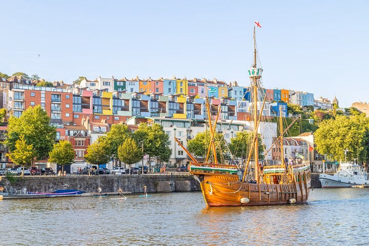 Bristol Waterfront: Brunel to Banksy Self-Guided Puzzle Walk