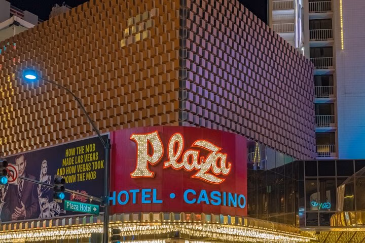 Ghosts of Las Vegas: Self-Guided Haunted Mystery Walk