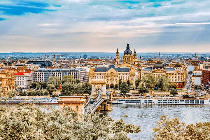 Budapest, Jewish Quarter: Outdoor Escape Game