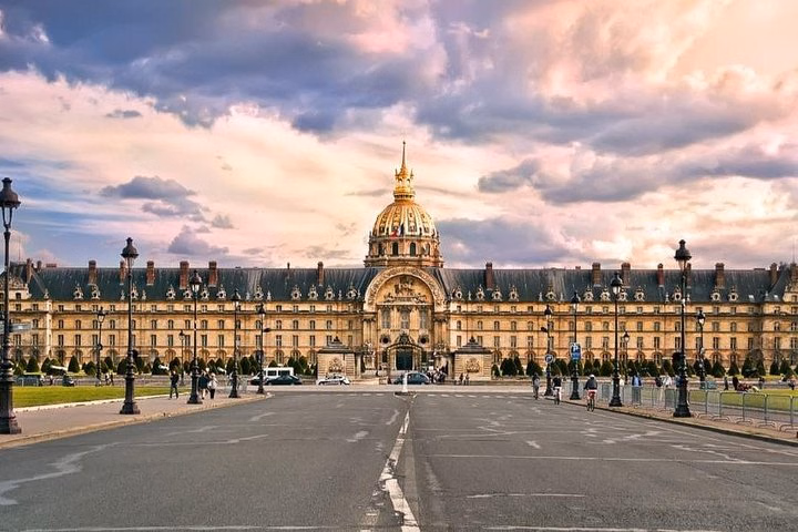 Les Invalides & Army Museum Priority Entrance Ticket with Self-Guided Audio Tour