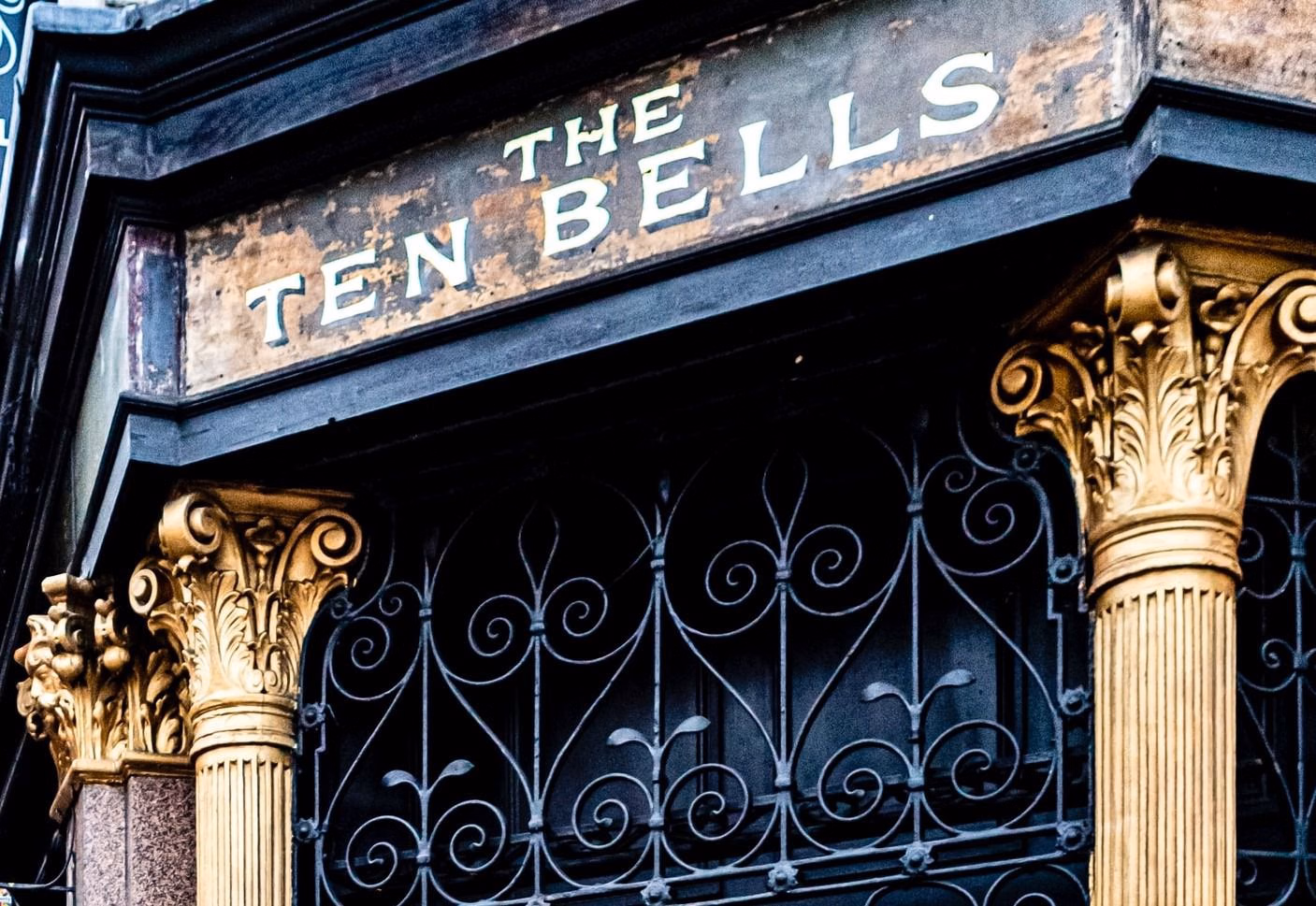 Self-Guided Audio Tour in London: in the footsteps of Jack the Ripper