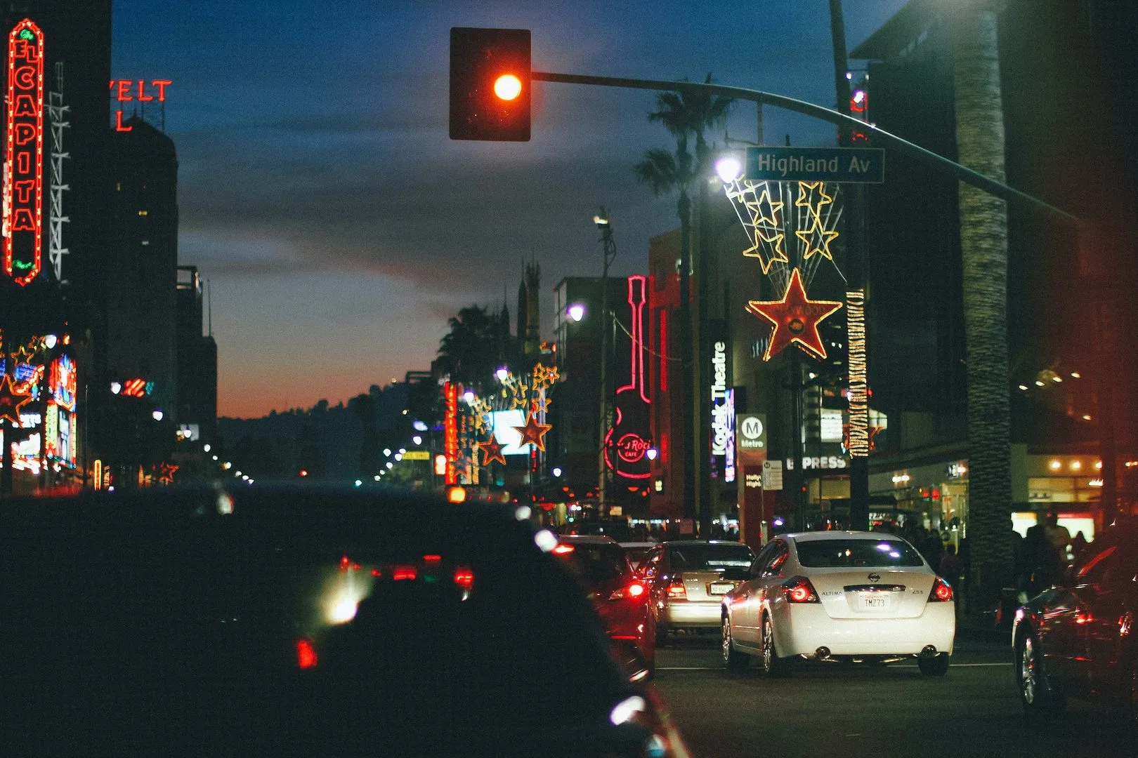 Hollywood Secrets: Sneaking Into Offbeat Spots Self-Guided Audio Tour
