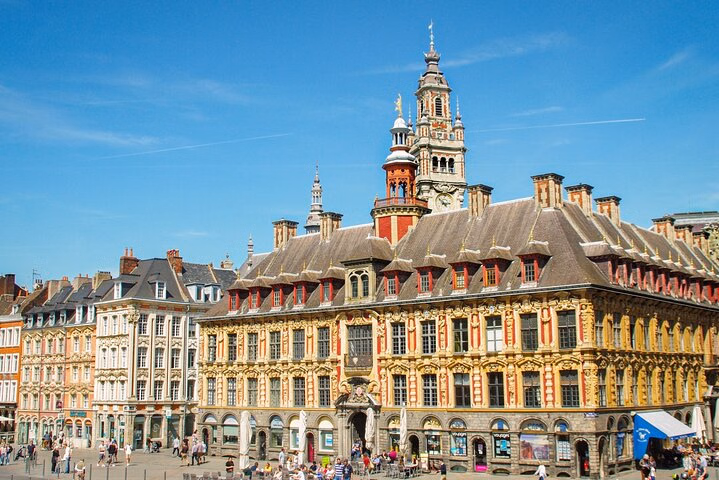 Lille Self-Guided City Walking Tour and Scavenger Hunt
