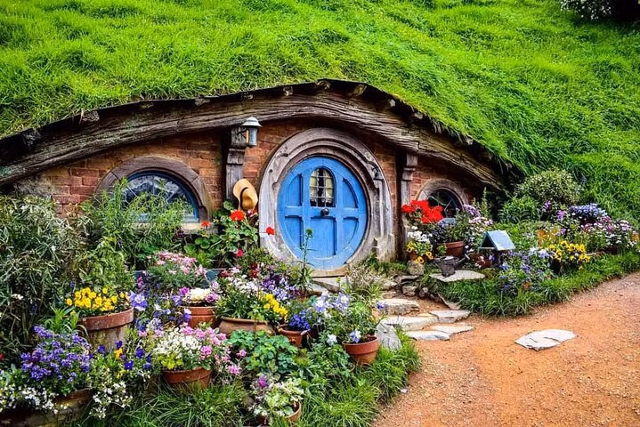Hobbiton Movie Set Tour from Auckland