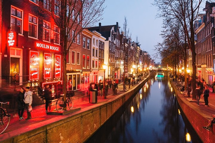 Mystery of the Red Light District: Interactive Walking Audio Tour