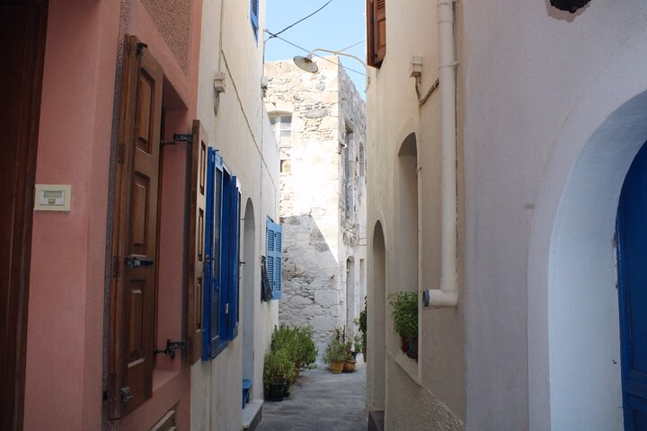 Kos Scavenger Hunt & Highlights Self-Guided Walking Tour