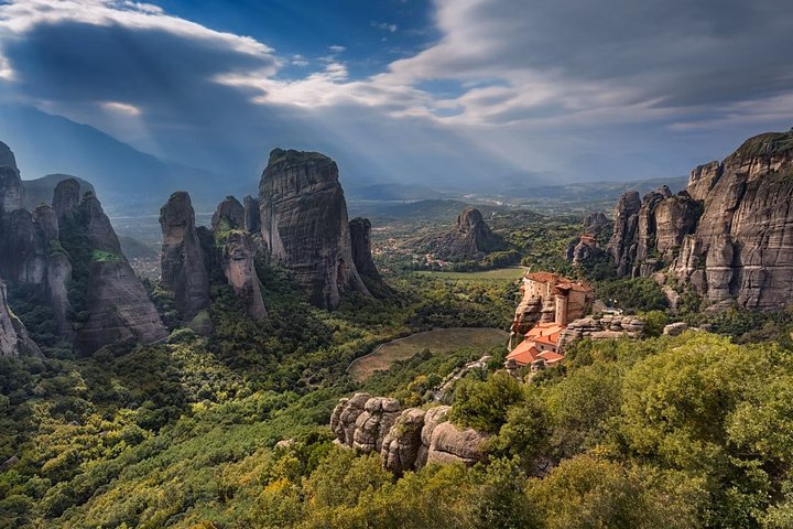 3 Days Private Tour: Delphi & Meteora