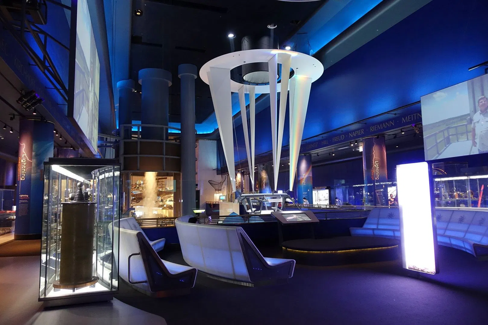 Museum of Science and Industry Self-Guided Audio Tour (without Ticket)