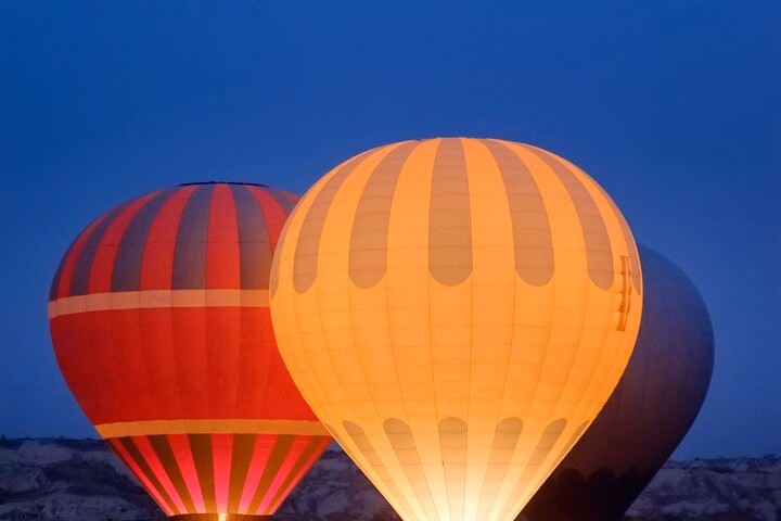 2-Hour Hot Air Balloon Tour in Luxor
