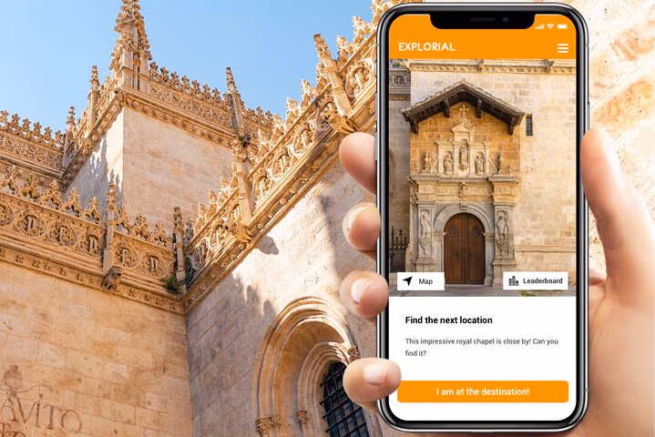 Granada Self-Guided City Walking Tour & Scavenger Hunt