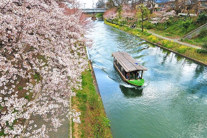 Kyoto Fushimi District Food and History Tour