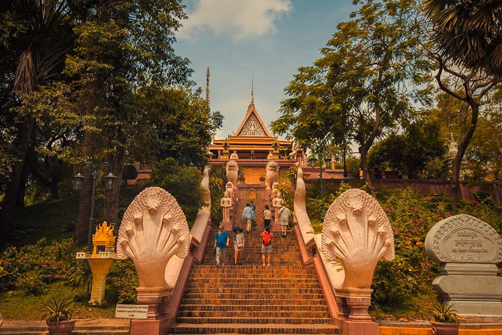 Day Trip from Sihanoukville to Phnom Penh for Cruise Passengers