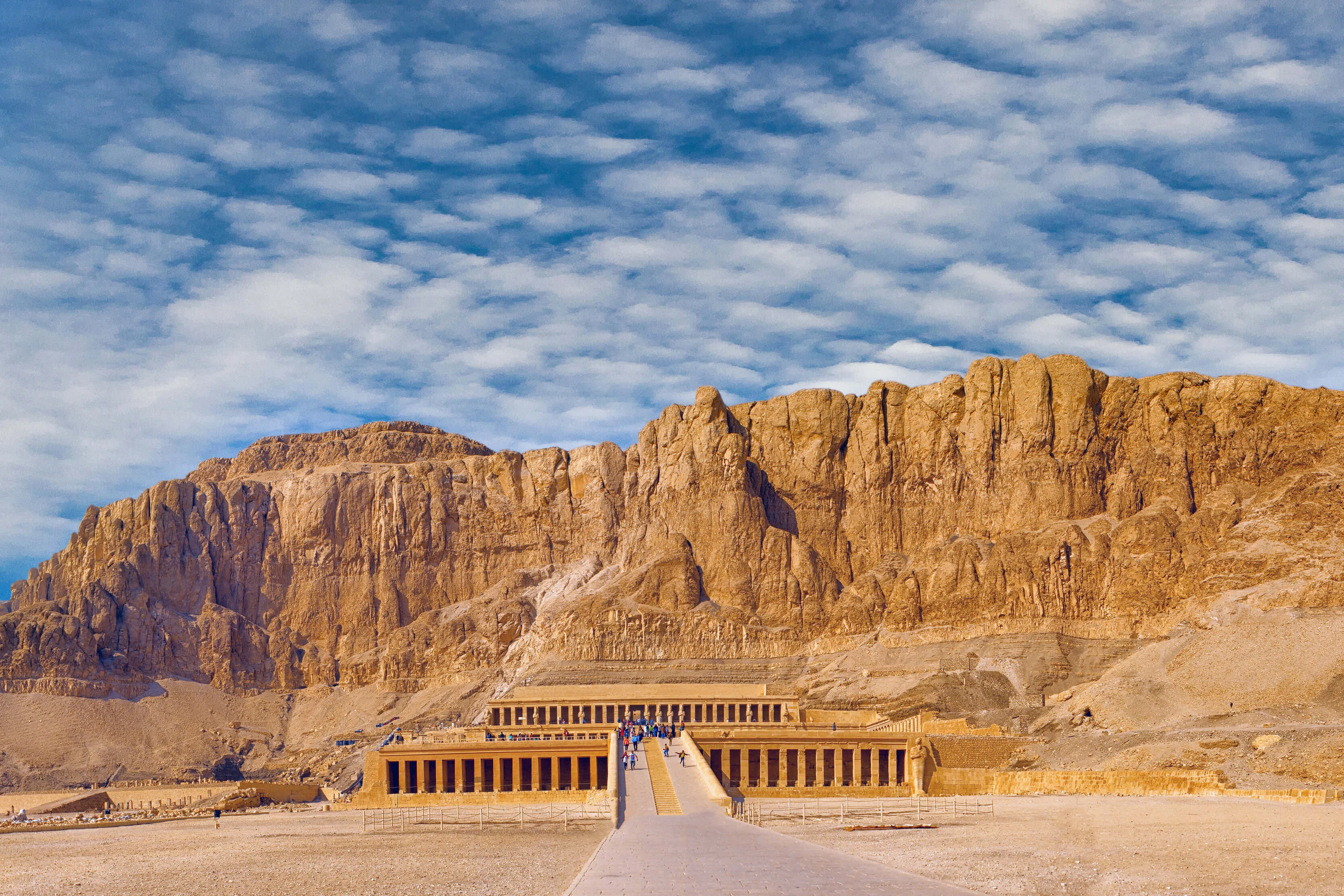From Sharm El Sheikh: Fly to Luxor - Guided Day Tour of Karnak & Valley of the Kings