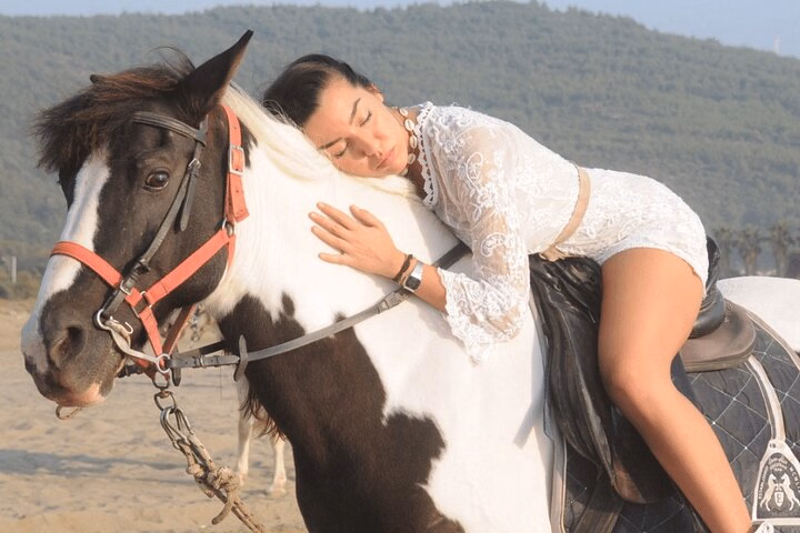 Horse Riding Tour in Kusadası with Friendly Horses and Instructor