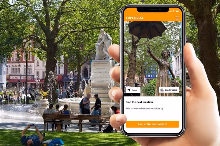 Covent Garden Self-Guided City Walking Tour & Scavenger Hunt