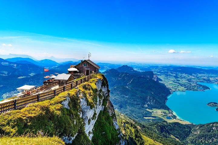 Munich Private Day Trip with Optional Eagle's Nest & Salzburg