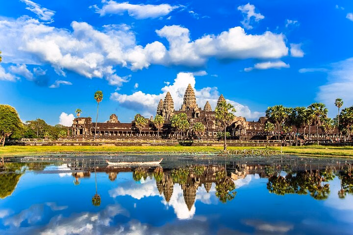7 Days Cambodia Tour Round Trip for Siem Reap and Battambang