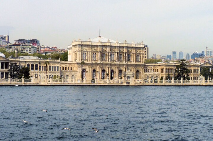 Istanbul Full-Day Dolmabahce Palace With Bosphorus Cruise