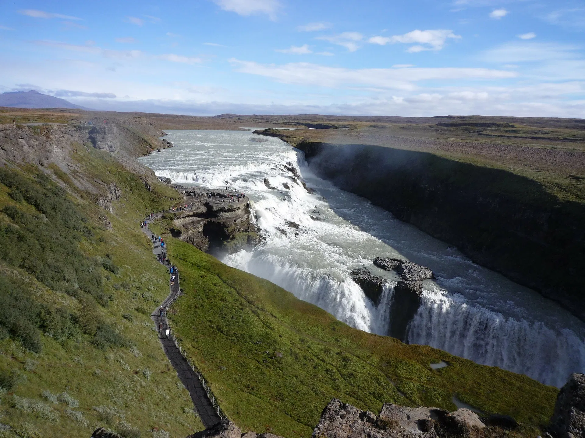 Chinese Tour 3 Day Winter South Coast: Golden Circle, Glacier Lagoon, Diamond Beach, Waterfalls and Ice Cave