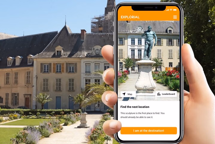 Grenoble Self-Guided City Walking Tour & Scavenger Hunt
