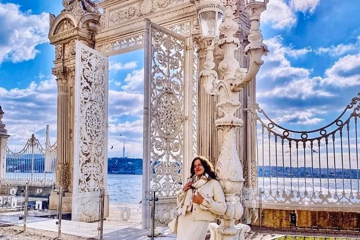 Istanbul Dolmabahce Palace Museum Skip-the-Ticket-Line Entry
