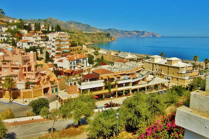 Private Costa del Sol Trip From Malaga to Nerja and Frigiliana
