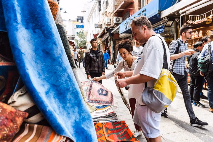 Istanbul Markets & Bazaars Tour: Private Custom with a Local Host