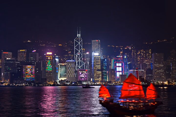 Hong Kong Insta-worthy Tour: Private & Custom with Local Guide