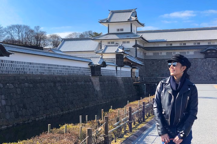 Kanazawa Like a Local: Private & Personalized Experience (3 hrs)