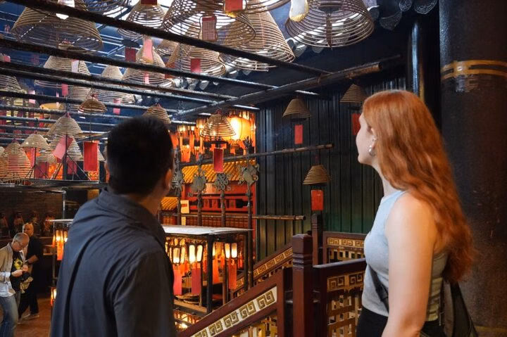 Hong Kong Half Day Tour with a Local: 100% Personalized & Private