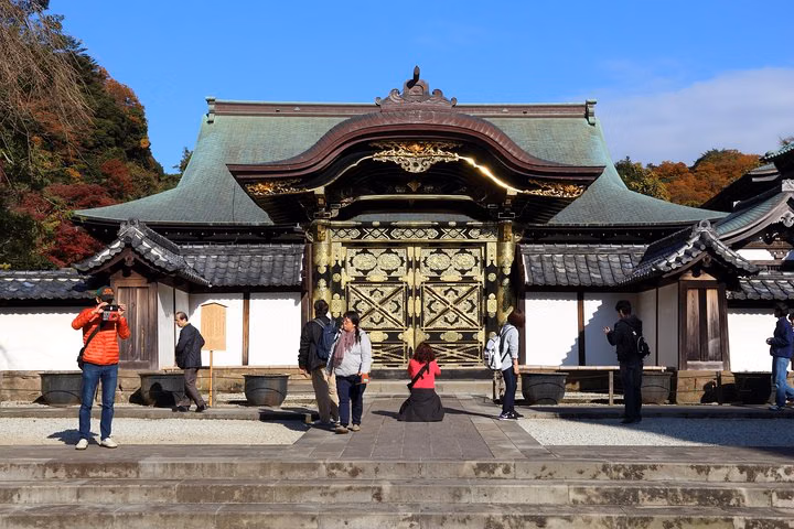 Kamakura Day Trip from Tokyo with a Local: Private & Personalized