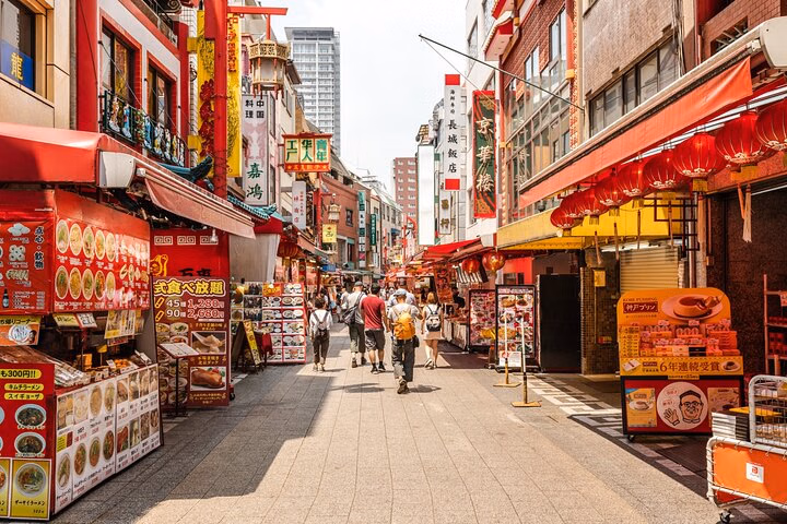 Kobe Highlights & Hidden Gems: Private & Custom Tour with a Guide