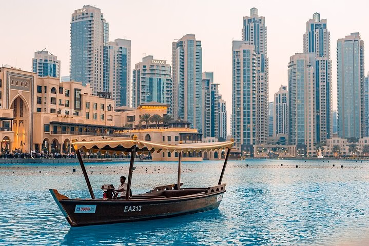 Exclusive Dubai tour from Abu Dhabi with English speaking driver
