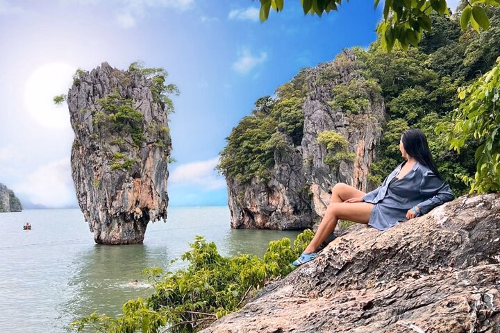 James Bond Island Speedboat Tour with Canoeing