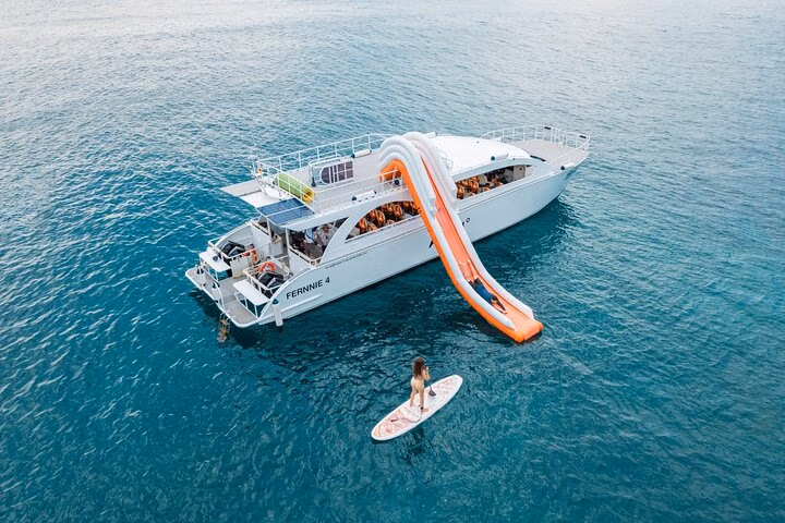 Full Day Phi Phi and Bamboo Islands Tour by Speed Catamaran