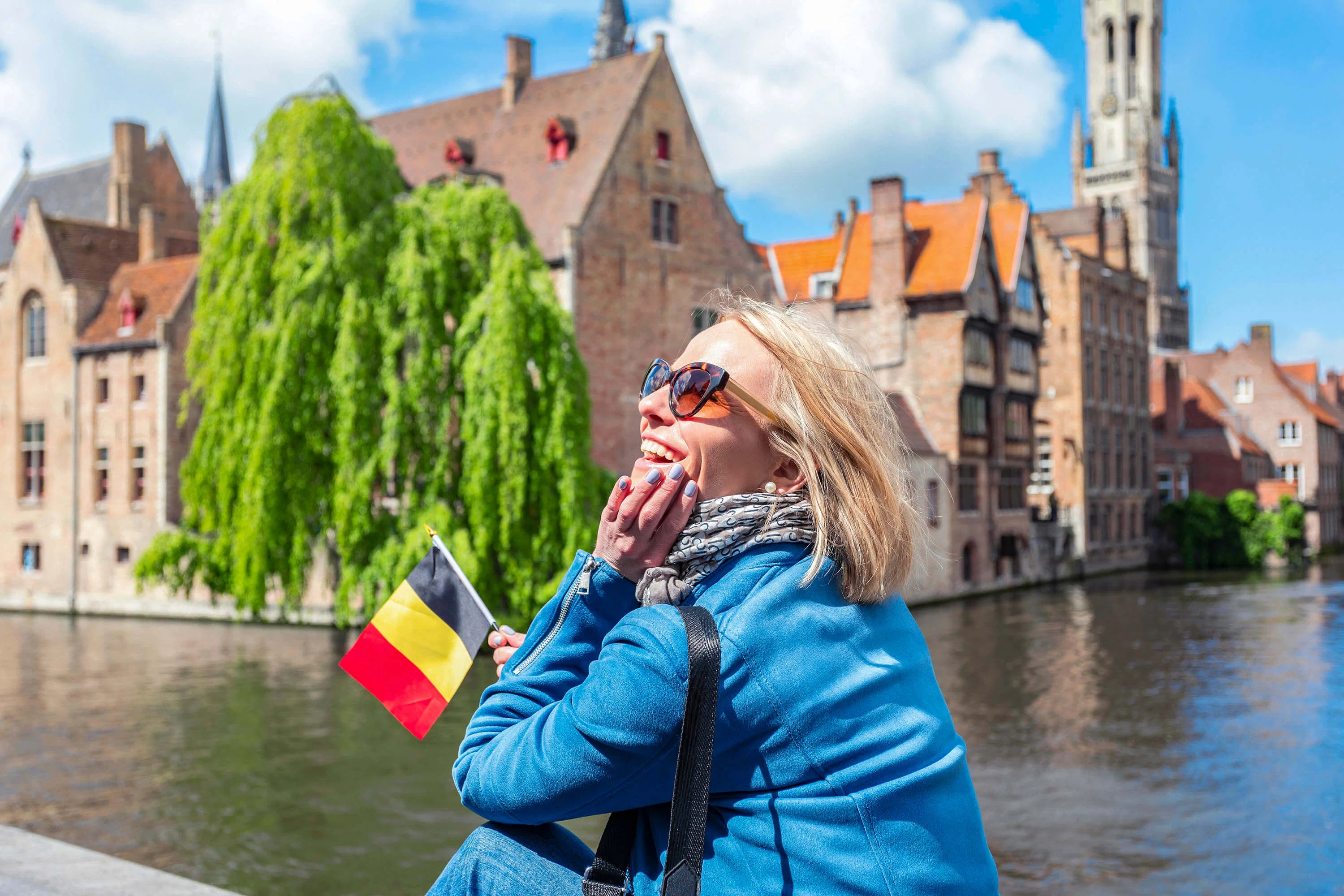 Bruges old town walking tour with Audio Guide App