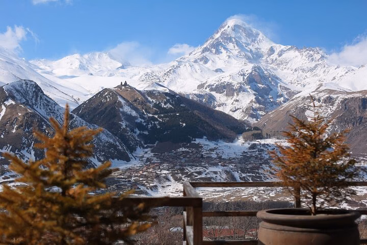 Landscapes of Ananuri Gudauri, Kazbegi and Hotel Rooms Group tour