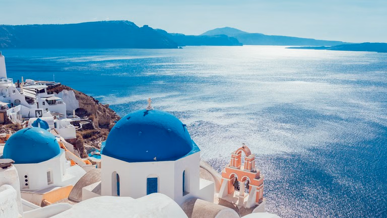 Half-Day Private Tour in Santorini with Wine Tasting