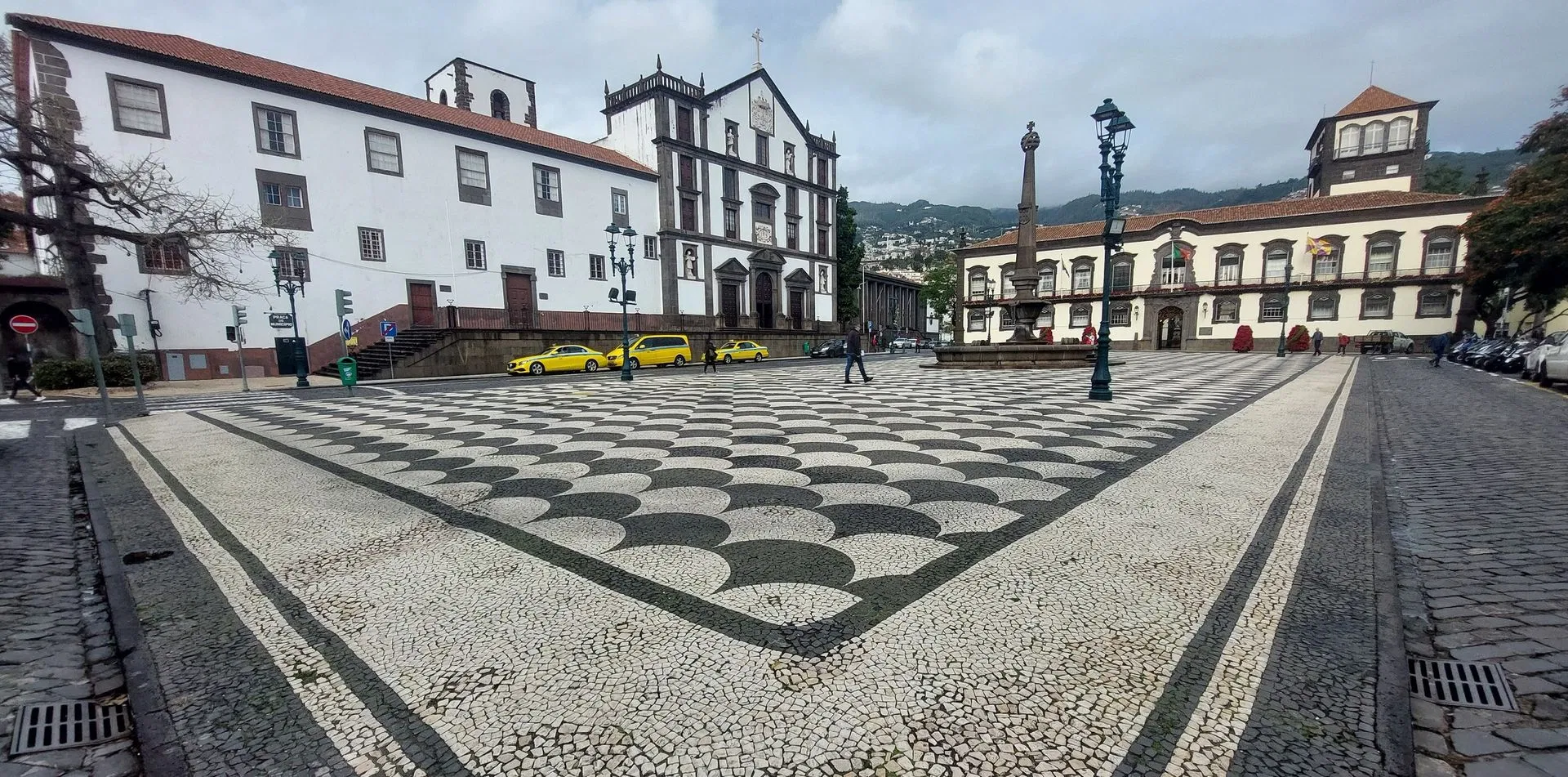 Historic Funchal: exploring the city centre with a local