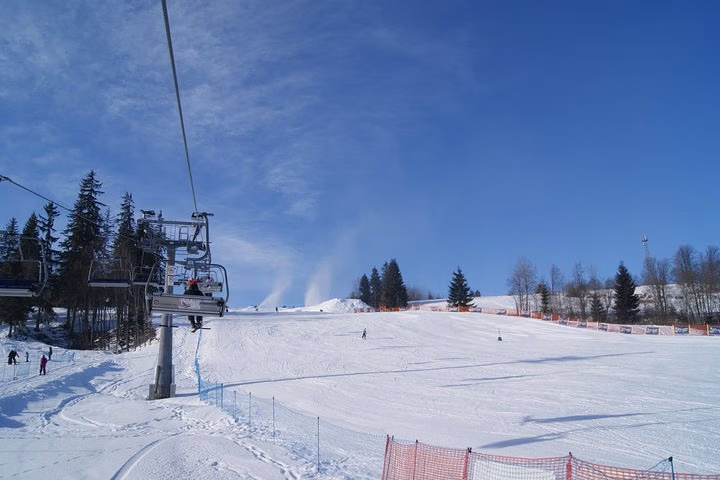 Krakow: 3-Hour Skiing and Snowboarding Advanced Experience