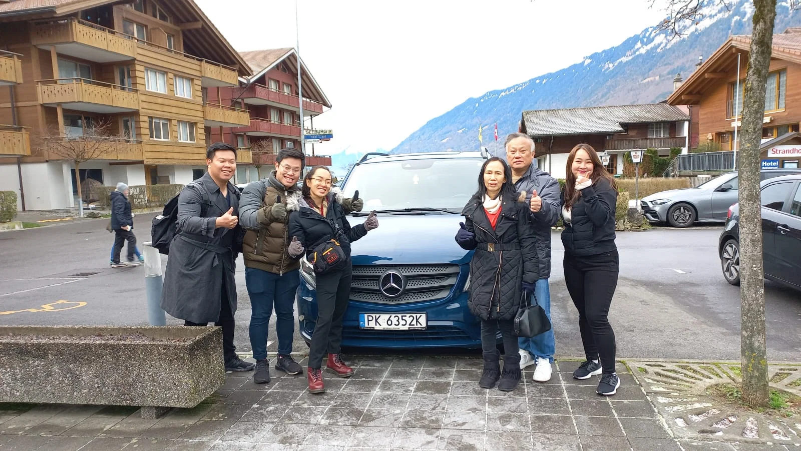 10-Hours Customized Private Tour from Zurich or Lucerne by Car